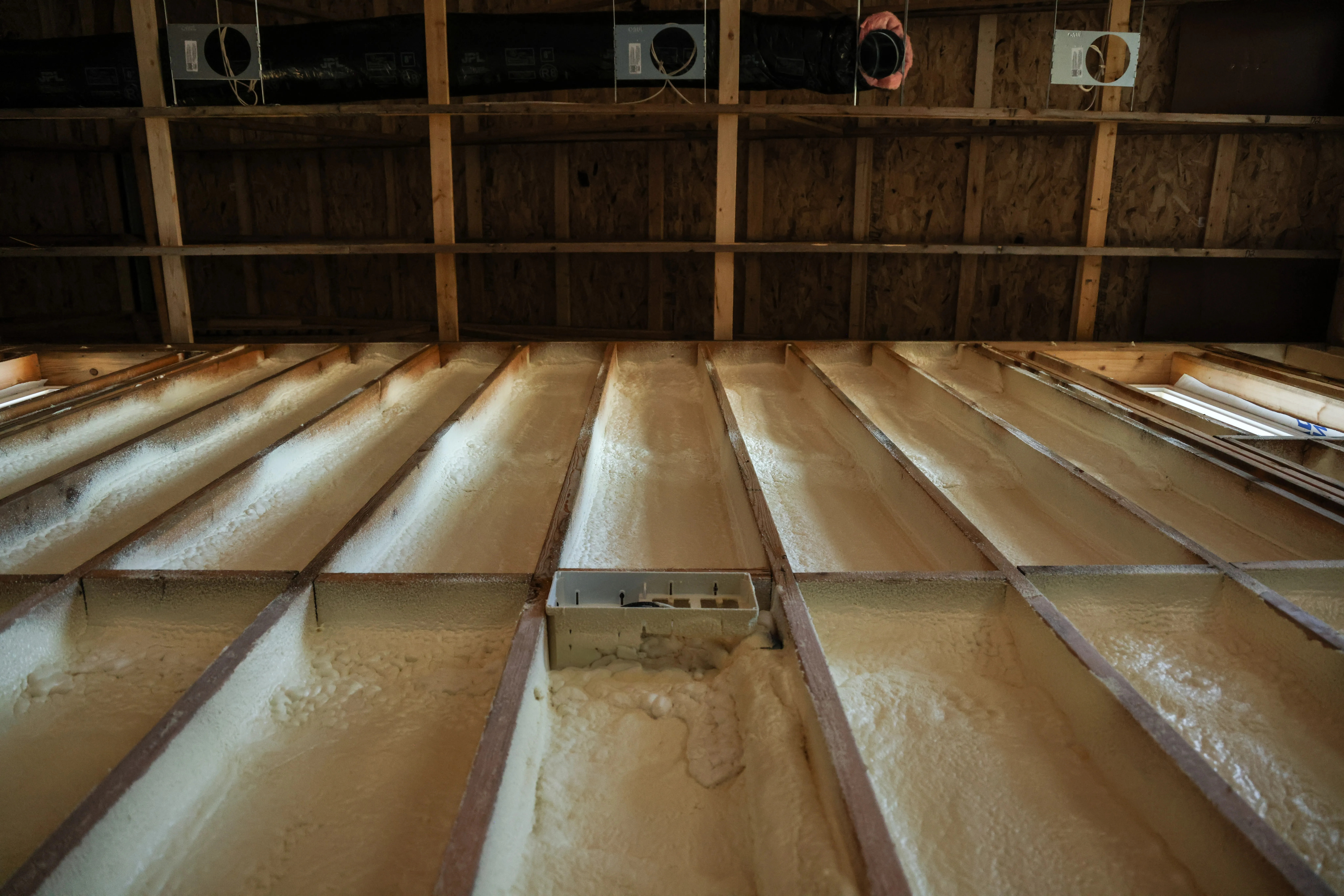 Spray foam insulation coverage in an Arizona property